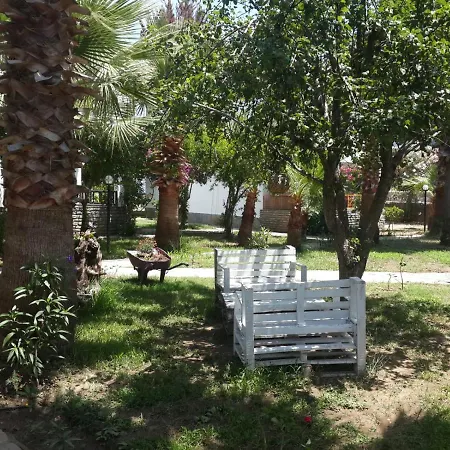 Alfa Aparthotel 3*